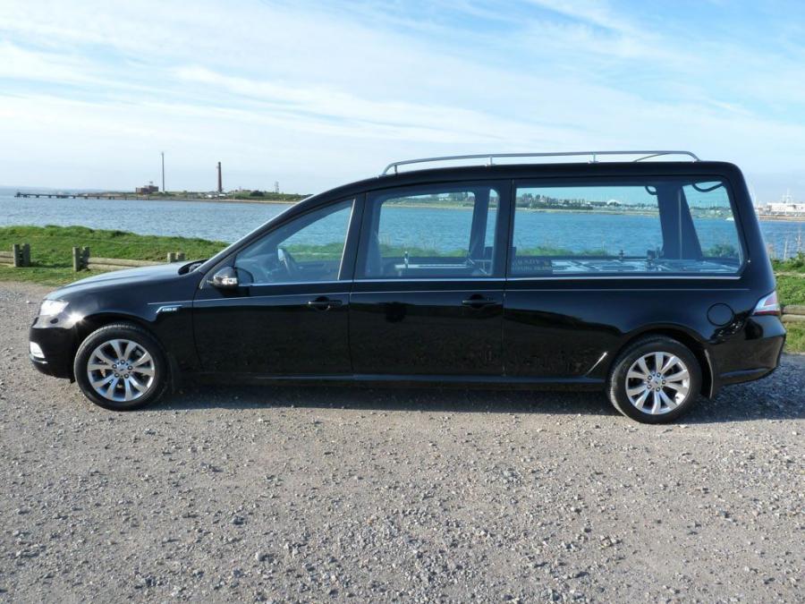  Ford Cardinal Classic Hearse by Coleman Milne 2008 года  (фото 1 из 1)